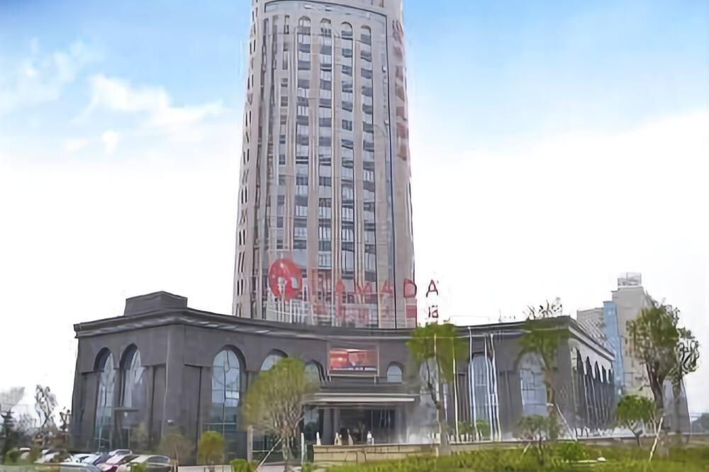 라마다 바이 윈덤 양저우 바오잉 호텔 Baoying 외부 사진